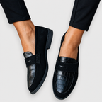 Engracia™ | Mocasín Negro con Textura y Borlas