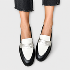 Filomena™ | Mocasín Bicolor Blanco y Negro