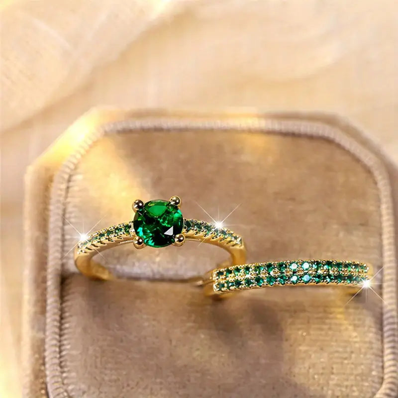 Celeste Emerald Serena Ring Set