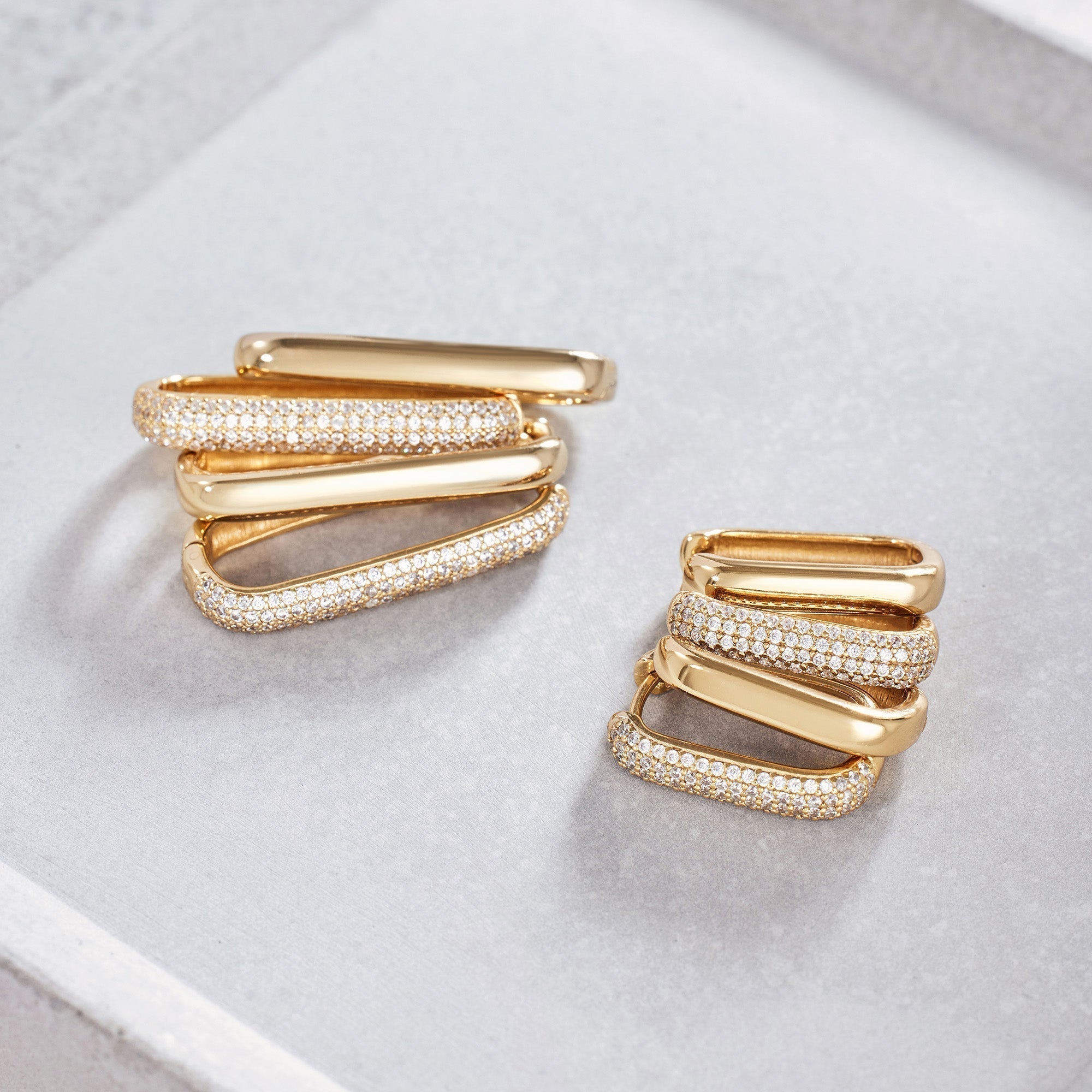 Pendientes Argolla Ícono Diamante | Oro