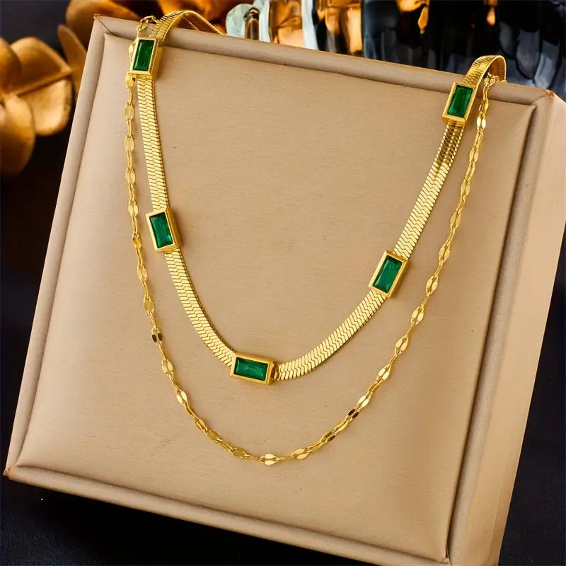 Dubbele Gouden Halsketting met Vintage Smaragd