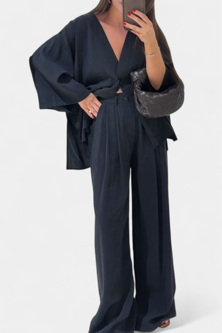 Eli Conjunto Oversize de Top con Cuello en V y Pantalón Recto